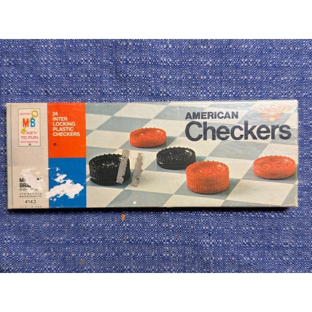 Vintage Milton Bradley American Checkers 4143 Interlocking Plastic Game USA Box